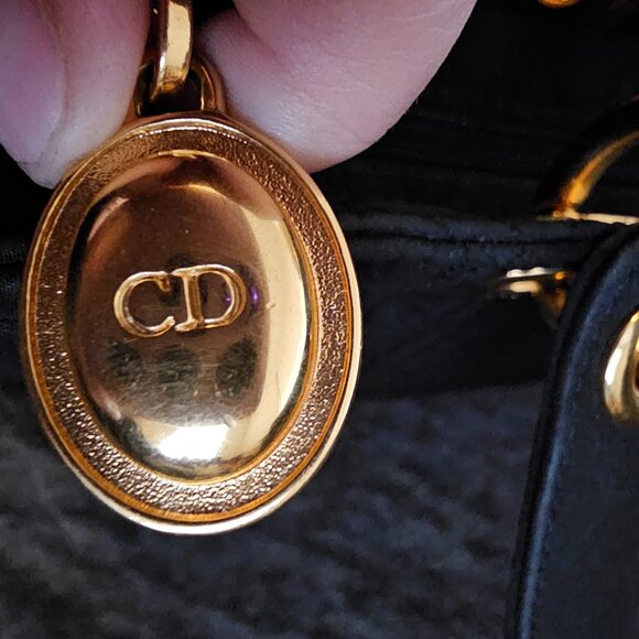 Lady dior medium nylon top handle bag - Picture 9 of 16